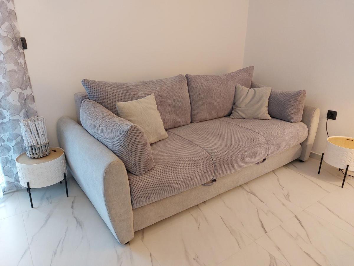 Rajna Apartment *